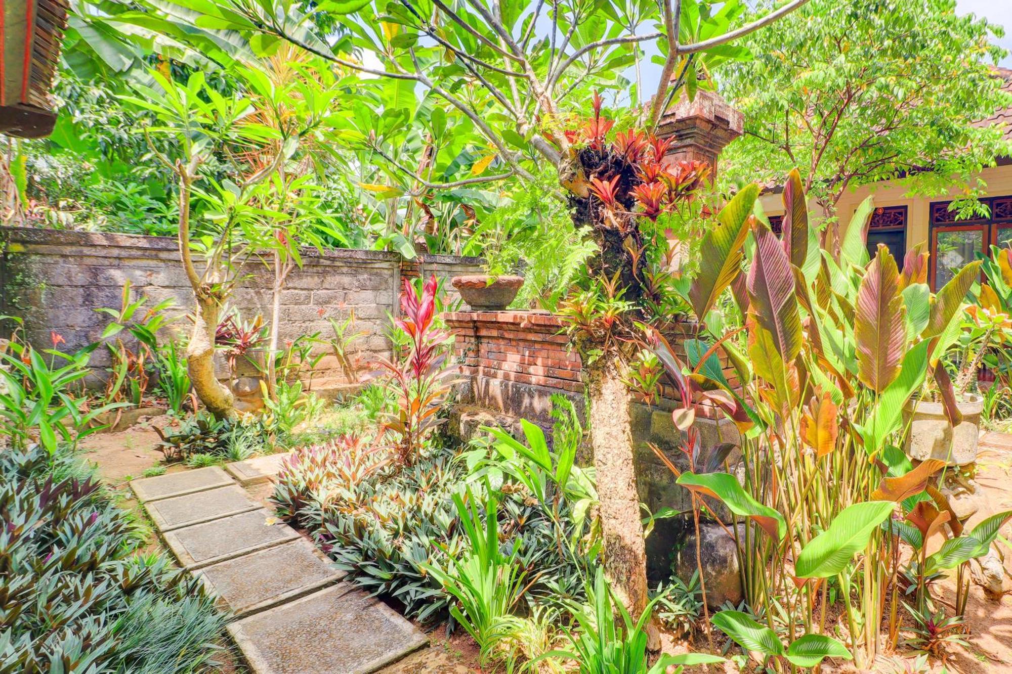 Hotel O Ubud Asri Homestay Near Monkey Forest Exteriör bild